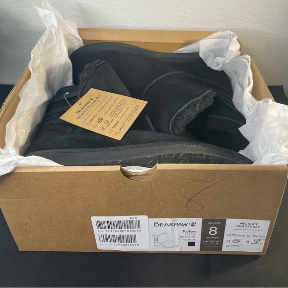 BEARPAW Kylee Suede Water- and Stain-Repellent Boot - Picture 6 of 7